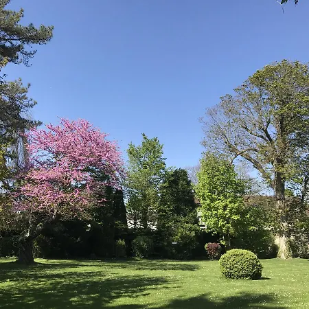 La Buissonniere Bed & Breakfast Compiègne